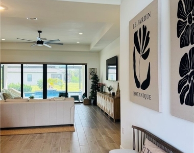 10798 Timber Creek Drive - Photo Thumbnail 3