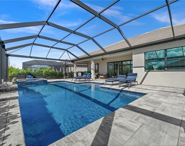 10798 Timber Creek Drive - Photo Thumbnail 38