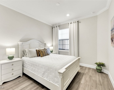17357 Corsini Drive - Photo Thumbnail 11