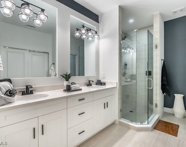 16907 Fairgrove Way - Photo Thumbnail 12