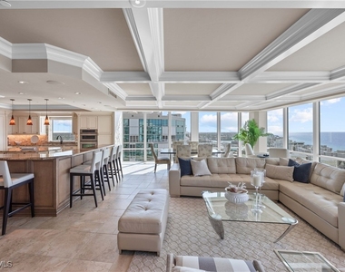 3991 Gulf Shore Boulevard N - Photo Thumbnail 11