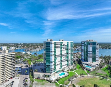 3991 Gulf Shore Boulevard N - Photo Thumbnail 1