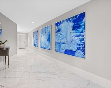 3991 Gulf Shore Boulevard N - Photo Thumbnail 4