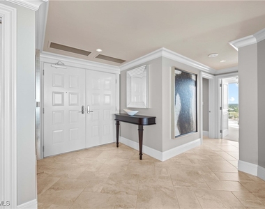 3991 Gulf Shore Boulevard N - Photo Thumbnail 7