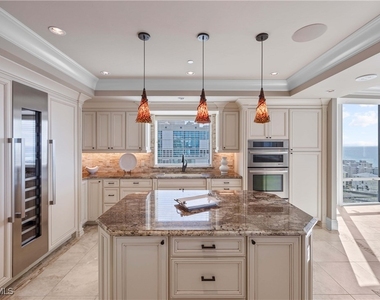 3991 Gulf Shore Boulevard N - Photo Thumbnail 16