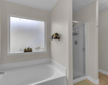 746 Cape Cottage Lane - Photo Thumbnail 4