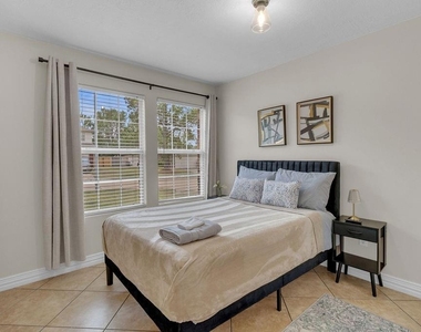 746 Cape Cottage Lane - Photo Thumbnail 27