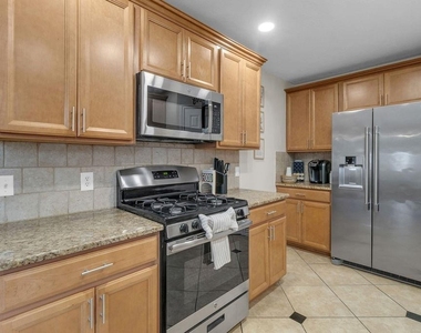 746 Cape Cottage Lane - Photo Thumbnail 18