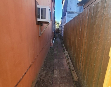 3321 Avenue M - Photo Thumbnail 13