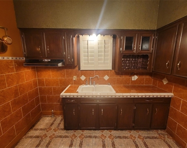 3321 Avenue M - Photo Thumbnail 7