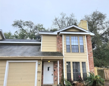 10047 Emerald Creek Drive - Photo Thumbnail 27