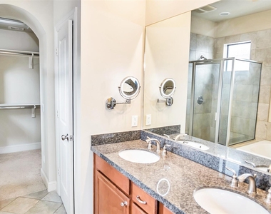 1611 Silver Street - Photo Thumbnail 15