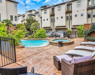 1611 Silver Street - Photo Thumbnail 29