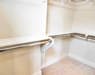 1611 Silver Street - Photo Thumbnail 17