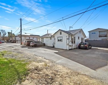 2009 N Durham Drive - Photo Thumbnail 31