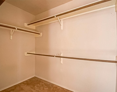 21206 Wortham Oaks Drive - Photo Thumbnail 23