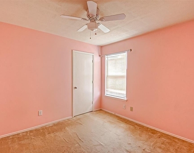 21206 Wortham Oaks Drive - Photo Thumbnail 14