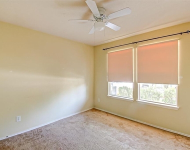 21206 Wortham Oaks Drive - Photo Thumbnail 15