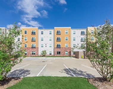 11777 Nicholson Dr - Photo Thumbnail 4