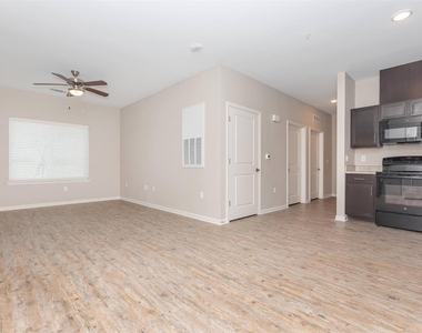 11777 Nicholson Dr - Photo Thumbnail 15