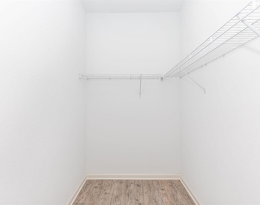 11777 Nicholson Dr - Photo Thumbnail 19