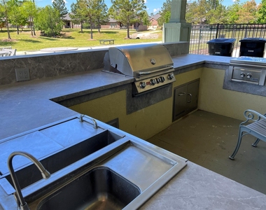 10542 Preserve Way - Photo Thumbnail 21