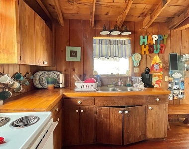 1111 Surf Drive - Photo Thumbnail 23