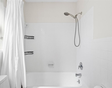 503 Monterey Boulevard Ne - Photo Thumbnail 20