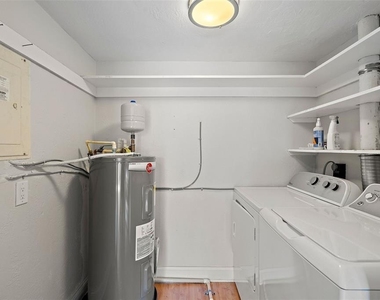 503 Monterey Boulevard Ne - Photo Thumbnail 25