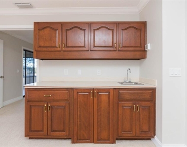 6545 Brentwood Drive - Photo Thumbnail 25
