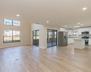 6545 Brentwood Drive - Photo Thumbnail 2