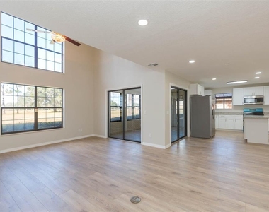 6545 Brentwood Drive - Photo Thumbnail 3