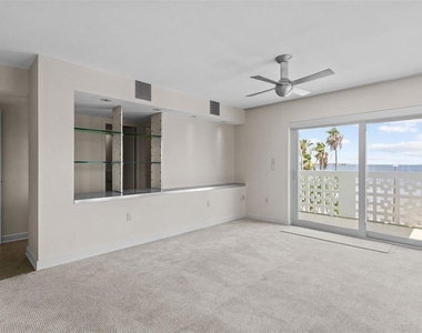 2401 Bayshore Boulevard - Photo Thumbnail 8