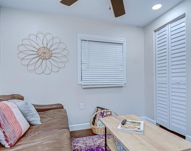 4444 17th Street W - Photo Thumbnail 16