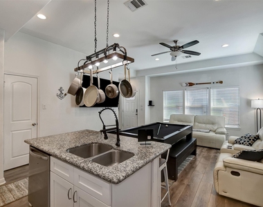 16373 Eastchase Street - Photo Thumbnail 4