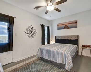 16373 Eastchase Street - Photo Thumbnail 12