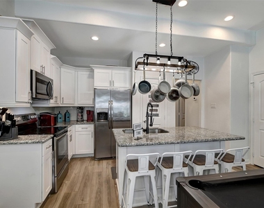 16373 Eastchase Street - Photo Thumbnail 6