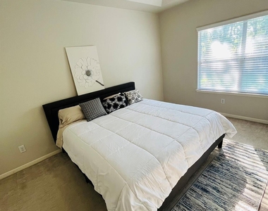 21830 Alta Peak Way - Photo Thumbnail 12