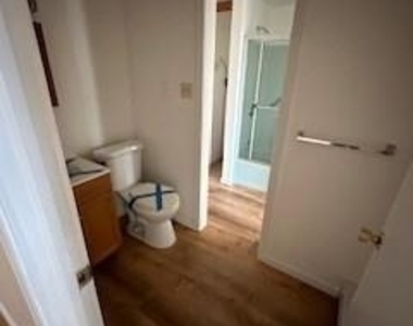 20 Water Street - Photo Thumbnail 5