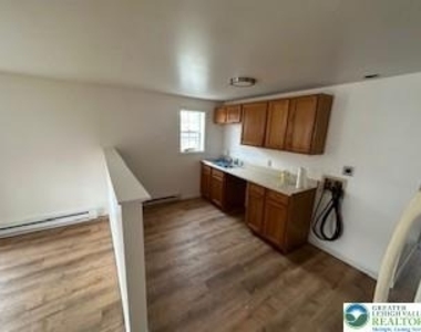 20 Water Street - Photo Thumbnail 3