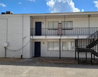306 North Street - Photo Thumbnail 13
