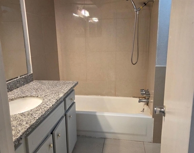 306 North Street - Photo Thumbnail 5