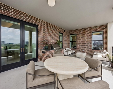 1717 Bissonnet Street - Photo Thumbnail 45