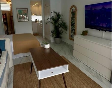 1479 Ashford Avenue - Photo Thumbnail 5