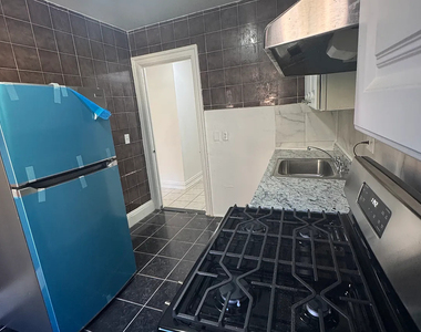 2026 Ryer Avenue - Photo Thumbnail 2