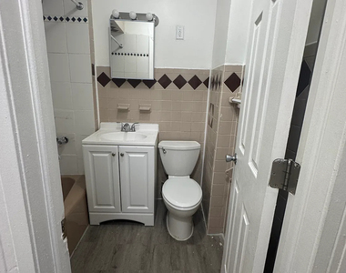 2026 Ryer Avenue - Photo Thumbnail 9