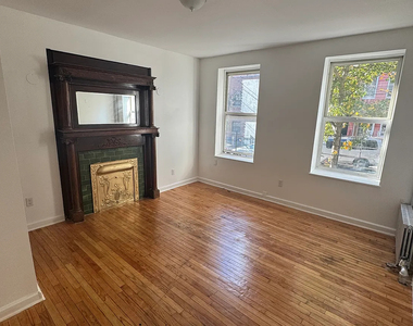 2026 Ryer Avenue - Photo Thumbnail 3