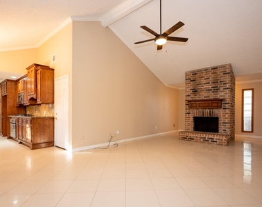 22811 Elkana Deane Lane - Photo Thumbnail 11