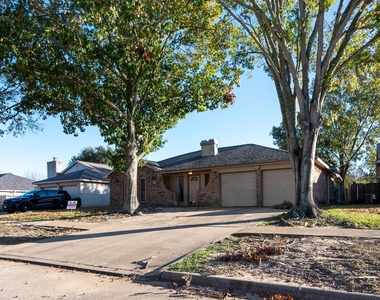 22811 Elkana Deane Lane - Photo Thumbnail 3