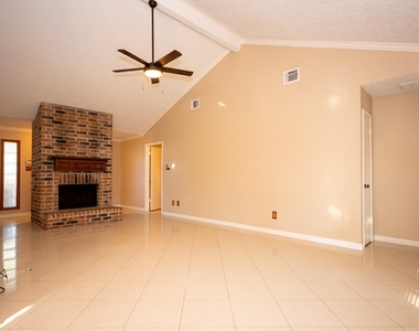 22811 Elkana Deane Lane - Photo Thumbnail 10